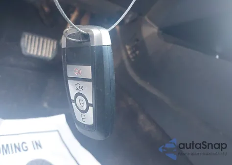 2020 Ford Fusion S z USA, uszkodzony, nr VIN 3FA6P0G74LR234421